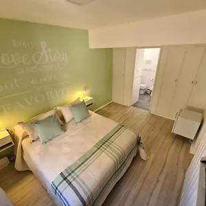 Miraflores Depa Boutique En Mendoza