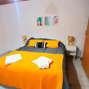 Casa Ideal Turistas En Mendoza, Ubicacion Perfecta, Patio Con Parrilla Y Parking Privado Gratis A 100 Mts Mendoza